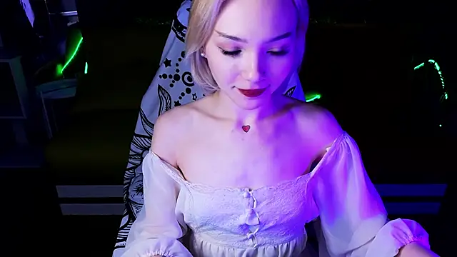 SandraBoyl online show from 12-30-24, 04:31