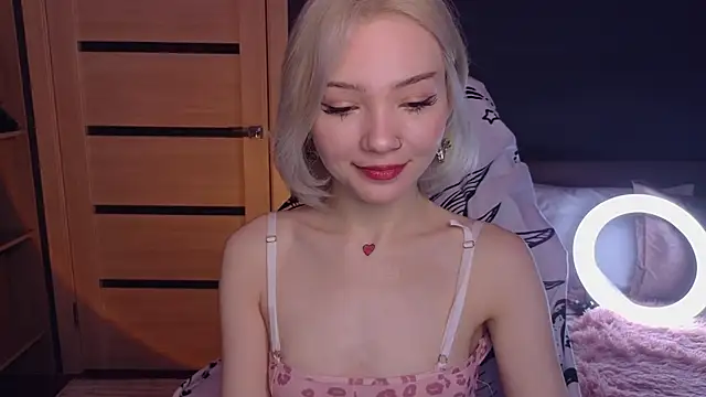 SandraBoyl online show from 01-24-25, 01:13