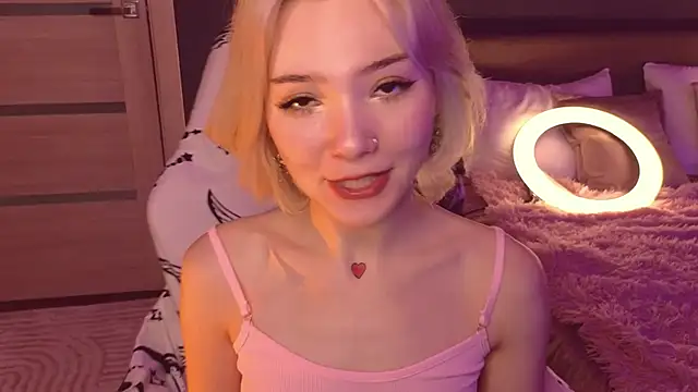 SandraBoyl online show from 02-04-25, 04:15