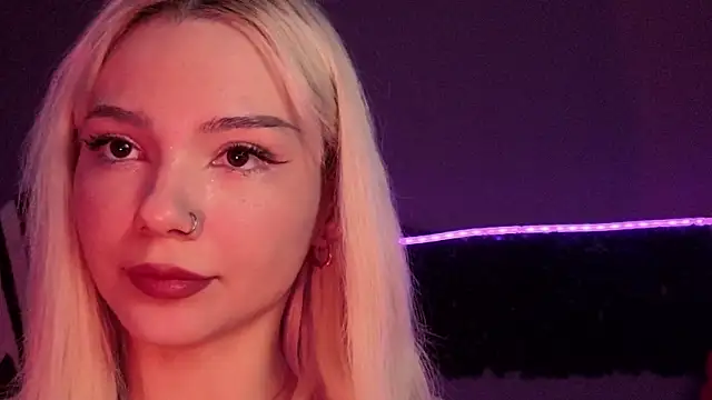 SandraBoyl online show from 11-21-25, 09:19