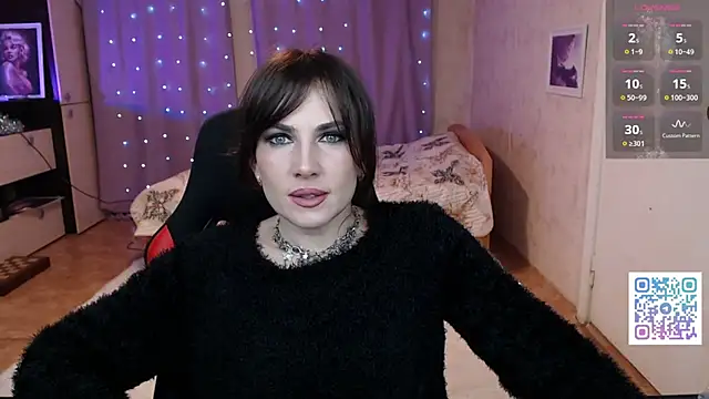 Daniela Cooperr online show from 04-18-26, 07:07