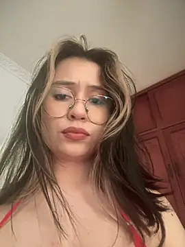 marie2  online show from 01-26-25, 04:20