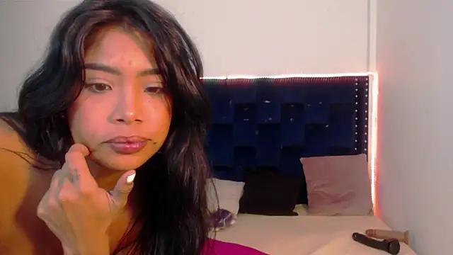 SaraApril 1 online show from 02-04-25, 11:27