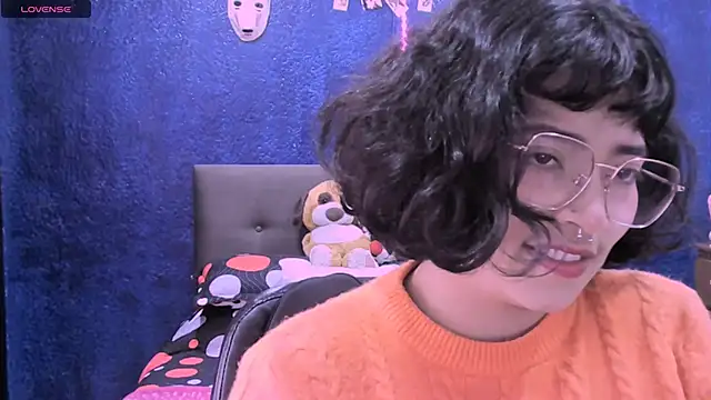 NinaYellow online show from 11-07-25, 03:34