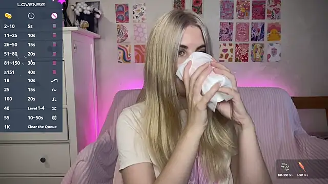 pawpaws online show from 10-09-25, 06:33