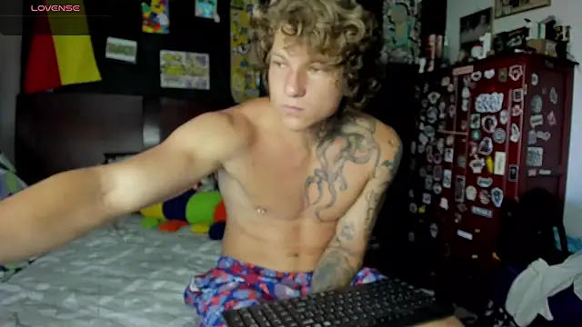 Tom Krakow online show from 09-09-25, 01:32