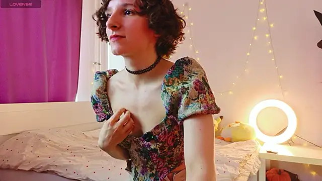 Violet Veliya online show from 05-02-26, 03:28