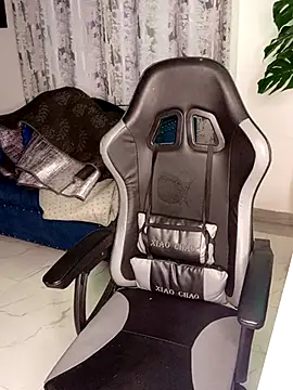 rosey cheeks online show from 10-23-25, 03:50