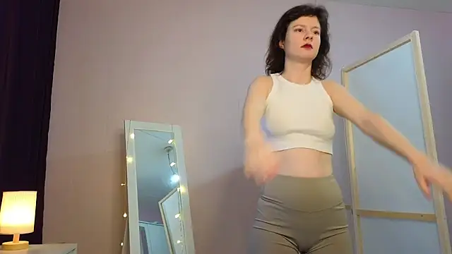 Snapshot of Dana_Magicall chatting on 03-05-25, 08:32 Dana Magicall online show from 03-05-25, 08:32