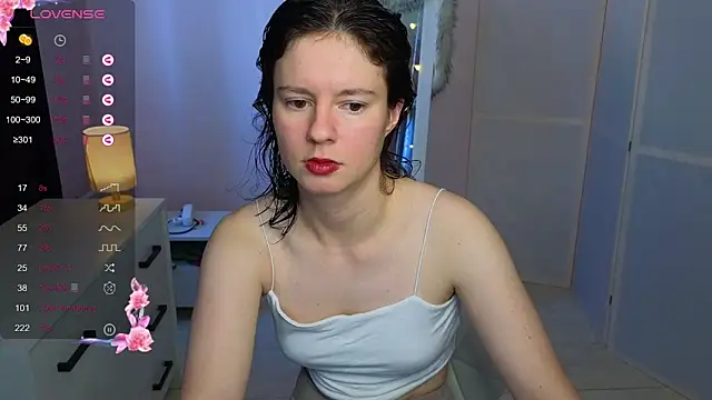 Snapshot of Dana_Magicall chatting on 09-12-25, 06:02 Dana Magicall online show from 09-12-25, 06:02