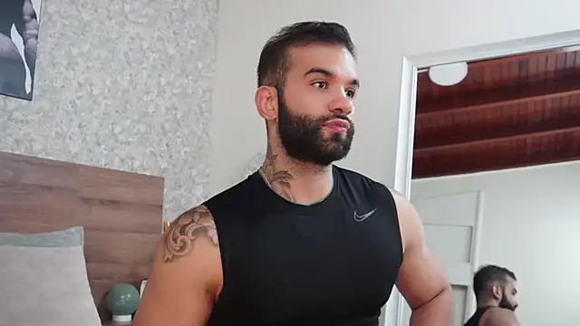 Snapshot of MarkHazze chatting on 03-19-25, 02:05 MarkHazze online show from 03-19-25, 02:05