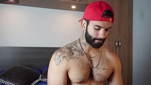 Snapshot of MarkHazze chatting on 09-08-25, 11:15 MarkHazze online show from 09-08-25, 11:15