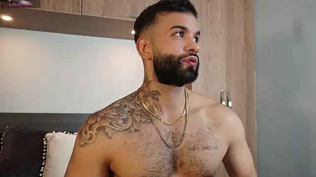 Snapshot of MarkHazze chatting on 09-11-25, 10:32 MarkHazze online show from 09-11-25, 10:32