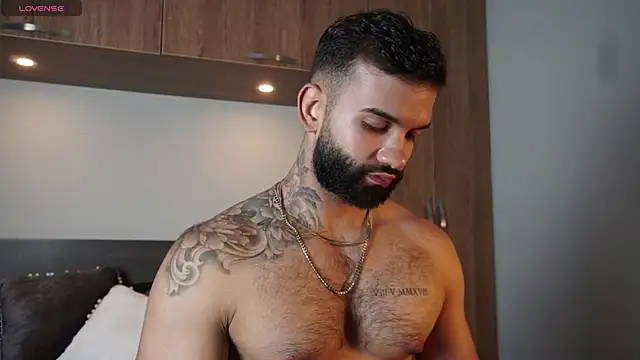 Snapshot of MarkHazze chatting on 09-13-25, 07:46 MarkHazze online show from 09-13-25, 07:46