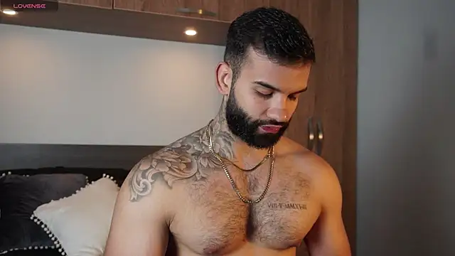 Snapshot of MarkHazze chatting on 09-18-25, 09:39 MarkHazze online show from 09-18-25, 09:39