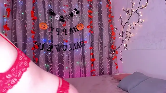 space cowgirl online show from 11-18-25, 10:20