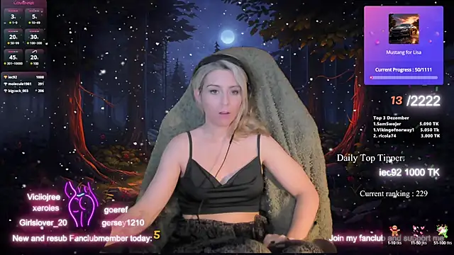 Snapshot of Lisaonthemoon chatting on 12-17-24, 05:29 Lisaonthemoon online show from 12-17-24, 05:29