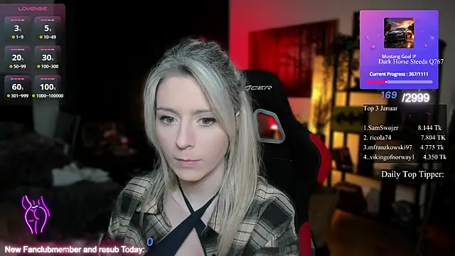 Snapshot of Lisaonthemoon chatting on 02-02-25, 06:20 Lisaonthemoon online show from 02-02-25, 06:20