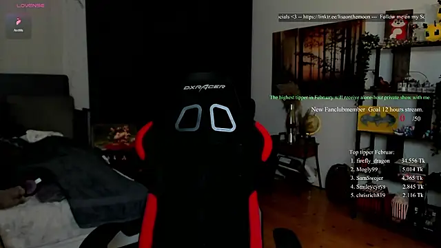 Snapshot of Lisaonthemoon chatting on 02-26-26, 06:07 Lisaonthemoon online show from 02-26-26, 06:07