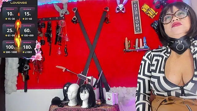 Snapshot of jena_derboo chatting on 10-05-25, 10:24 jena derboo online show from 10-05-25, 10:24