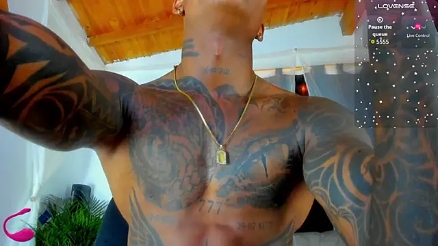 esteveen ortegas  online show from 09-25-25, 06:11