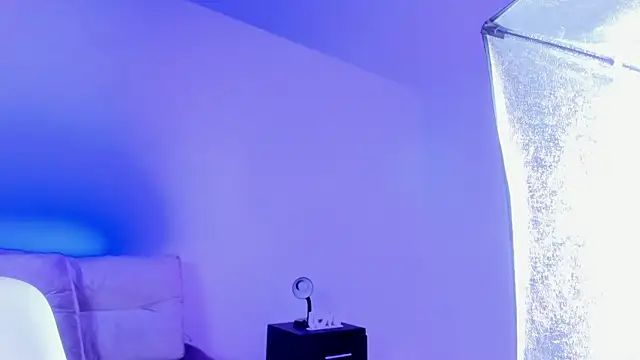 alicee smithh1 online show from 09-26-25, 08:24