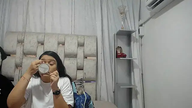 KEYRA-MILLER- online show from 03-16-26, 01:33