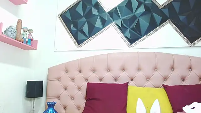 andrea safeira doll online show from 02-11-26, 11:10