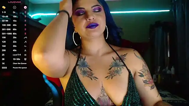 black wiidow online show from 01-22-25, 04:02