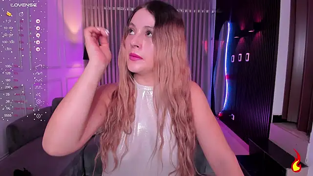 Leah Grey online show from 01-06-25, 03:40