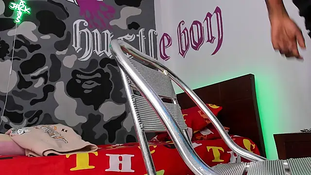 BRYXXXON1 online show from 01-08-26, 04:09