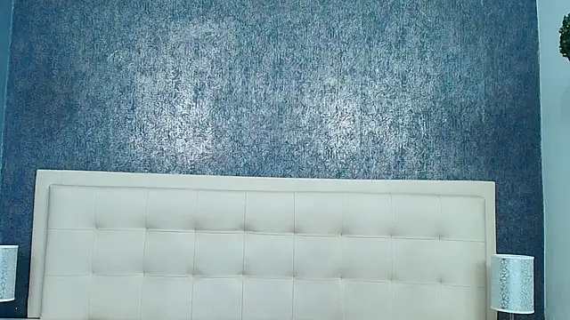 Cloeandtyfanny online show from 01-12-26, 01:00