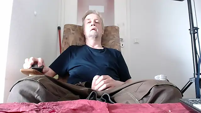 Cordt30 online show from 06-17-26, 04:30