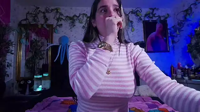 Elizabeth77  online show from 02-17-25, 10:18