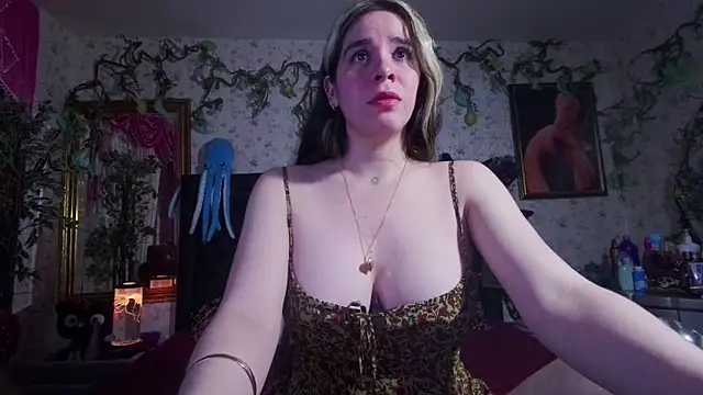 Elizabeth77  online show from 10-06-25, 11:18