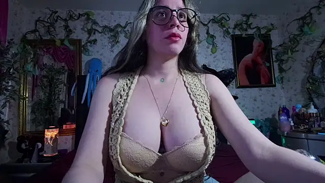 Elizabeth77  online show from 10-09-25, 10:24