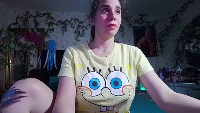 Elizabeth77  online show from 10-18-25, 09:48