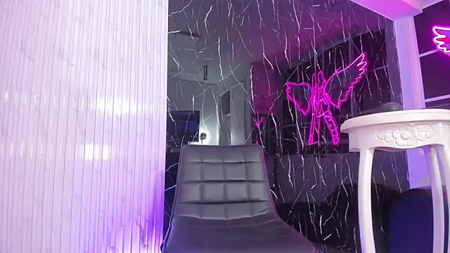Mell Saenz online show from 02-01-25, 06:43