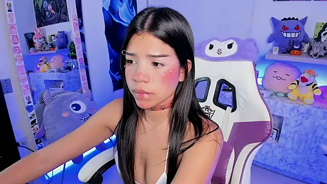 cutestephuwu online show from 12-18-24, 03:37