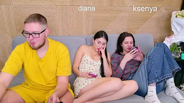 Snapshot of Ksenny chatting on 03-16-26, 03:45 Ksenny online show from 03-16-26, 03:45