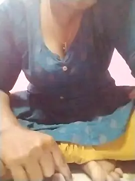 Tamilpriya46 online show from 01-17-25, 07:41