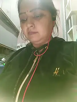 Dianaa9 online show from 12-20-24, 08:49