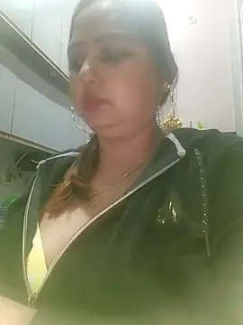 Dianaa9 online show from 12-25-24, 07:13
