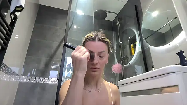 SweetMonicaUK online show from 12-03-25, 08:56