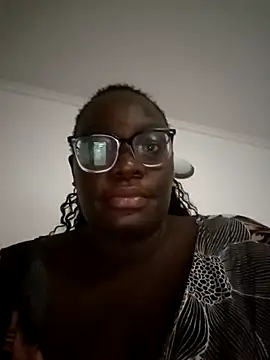 Snapshot of Toomuch_Squirt chatting on 03-06-25, 05:22 Toomuch Squirt online show from 03-06-25, 05:22