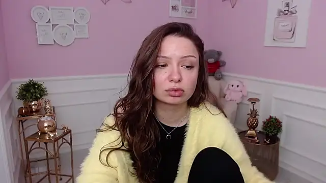 LucySkilar online show from 02-23-26, 05:27