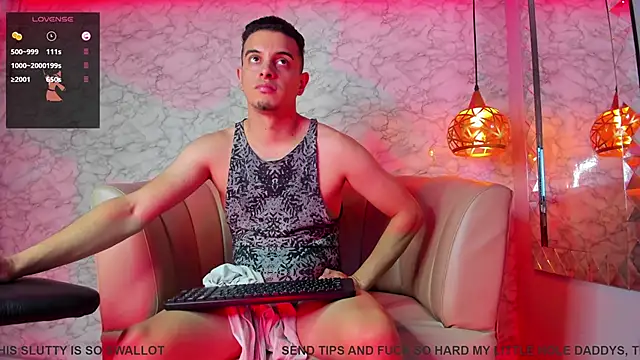 Maximo   online show from 11-25-25, 10:10