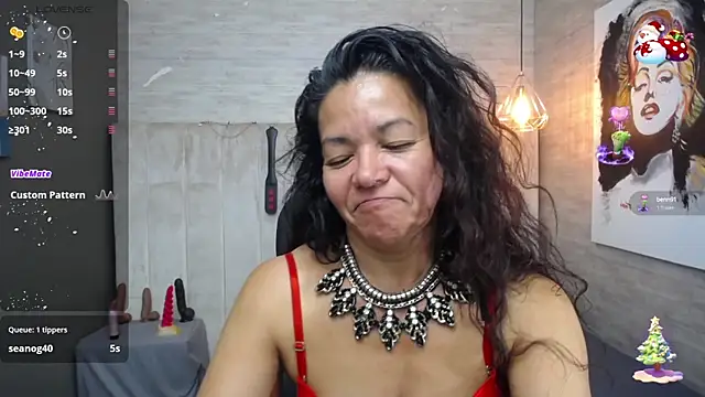 Snapshot of MaturePure chatting on 12-22-24, 11:09 MaturePure online show from 12-22-24, 11:09