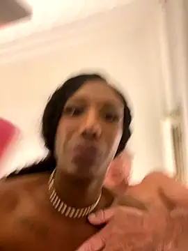 tamarabigass1 online show from 10-03-25, 11:40