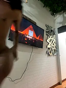 tamarabigass1 online show from 11-11-25, 03:28